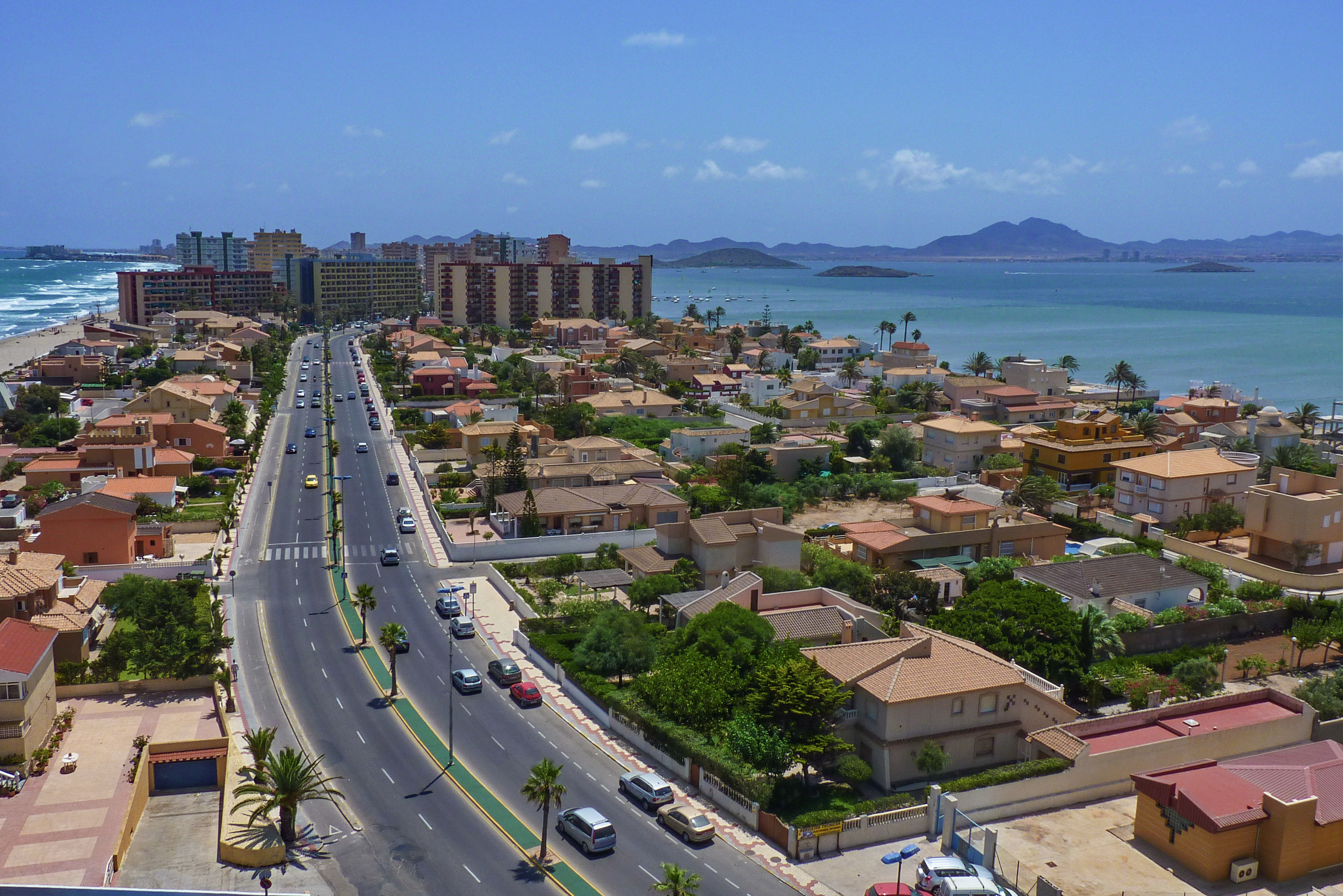 Electricista en La Manga del Mar Menor — apartamentos y segundas residencias frente al Mar Menor